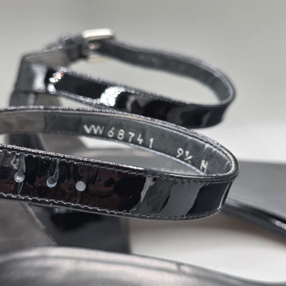 Stuart Weitzman Nudistjune Black Patent Leather Low Block Heel Sandals Size 9.5 - Picture 9 of 9